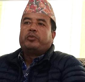 प्रचण्ड र नेपाललाई कांग्रेससँग एकता गर्न महेश बस्नेतको सुझाव