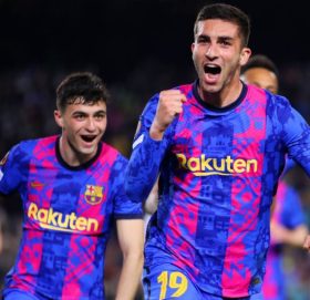 बार्सिलाना र नेपोली बराबरीमा रोकियो