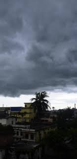 माैसममा फेरि खराबी : पहाडमा बदली र तराईमा कुहिरोका चिसाे बढ्याे