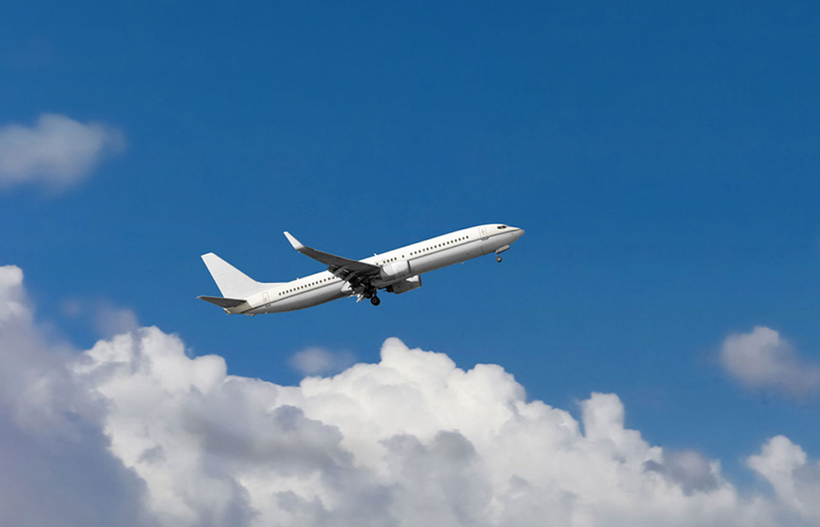 अस्ट्रेलियाले युक्रेनबाट आफ्ना सबै कूटनीतिज्ञ निकाल्यो, भारतले एयर इण्डियाको जहाज पठायो