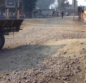सडक विस्तार कार्य चाँडै सम्पन्न गर्न व्यवसायीहरुको माग