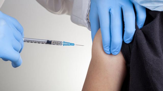 काठमाडौँ महानगरमा आजदेखि विद्यार्थीलाई फाइजर खोपको दोस्रो मात्रा लगाइदै