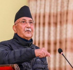 चुनाव सार्ने षड्यन्त्र भइरहेको छ : ओली