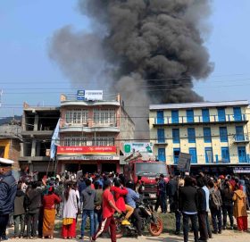 तनहुँको दमौलीमा आगलागी