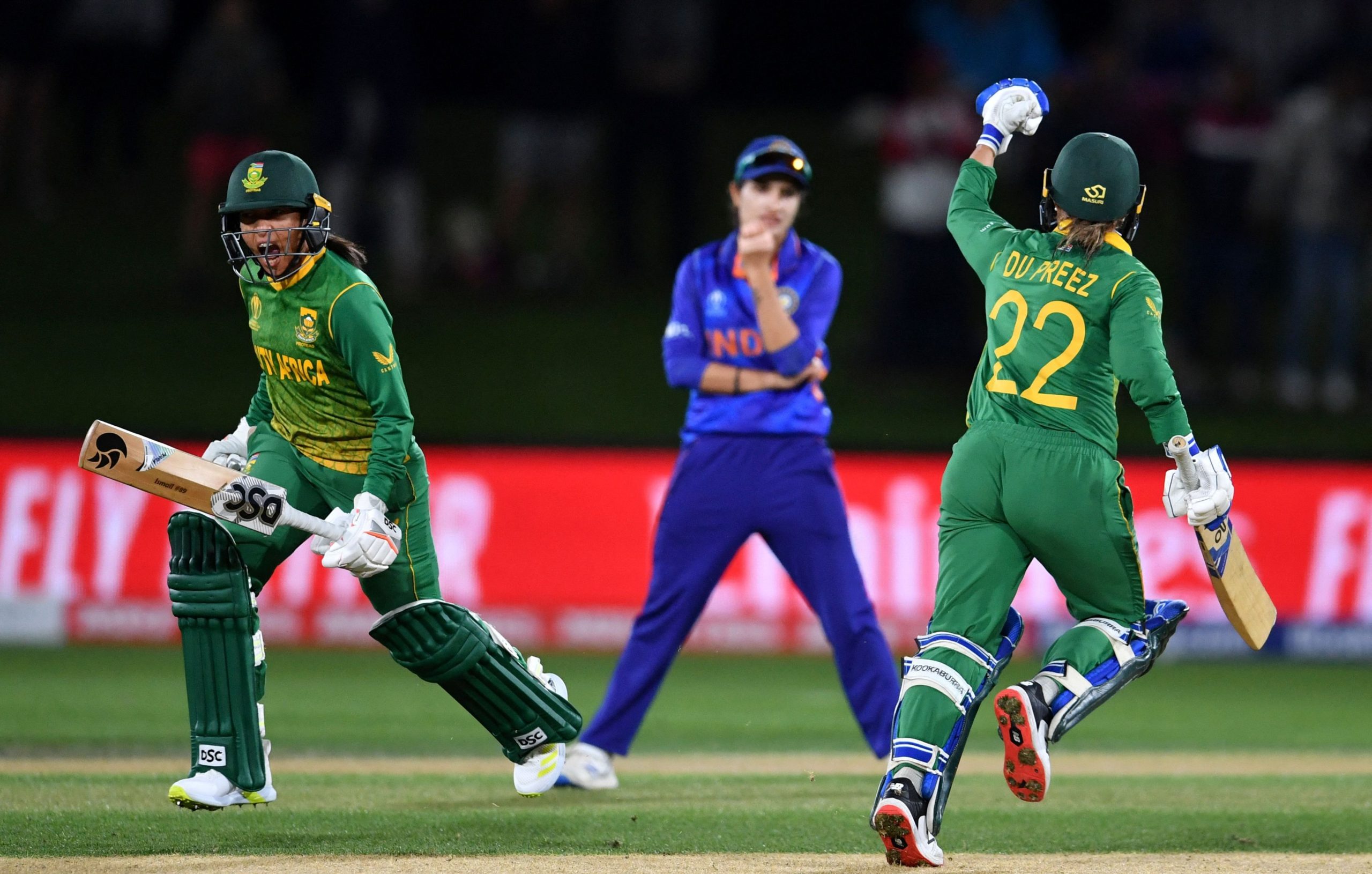 महिला विश्वकपबाट बाहिरियो भारत