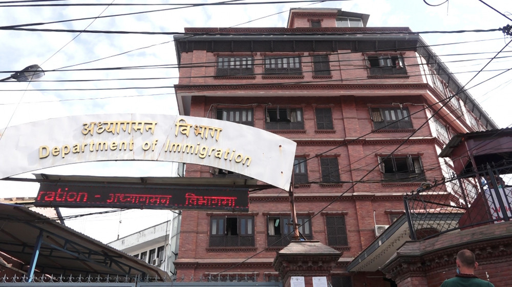 अब नेपाल आउँदा पीसीआर रिपोर्ट वा खोप कार्ड देखाए पुग्ने