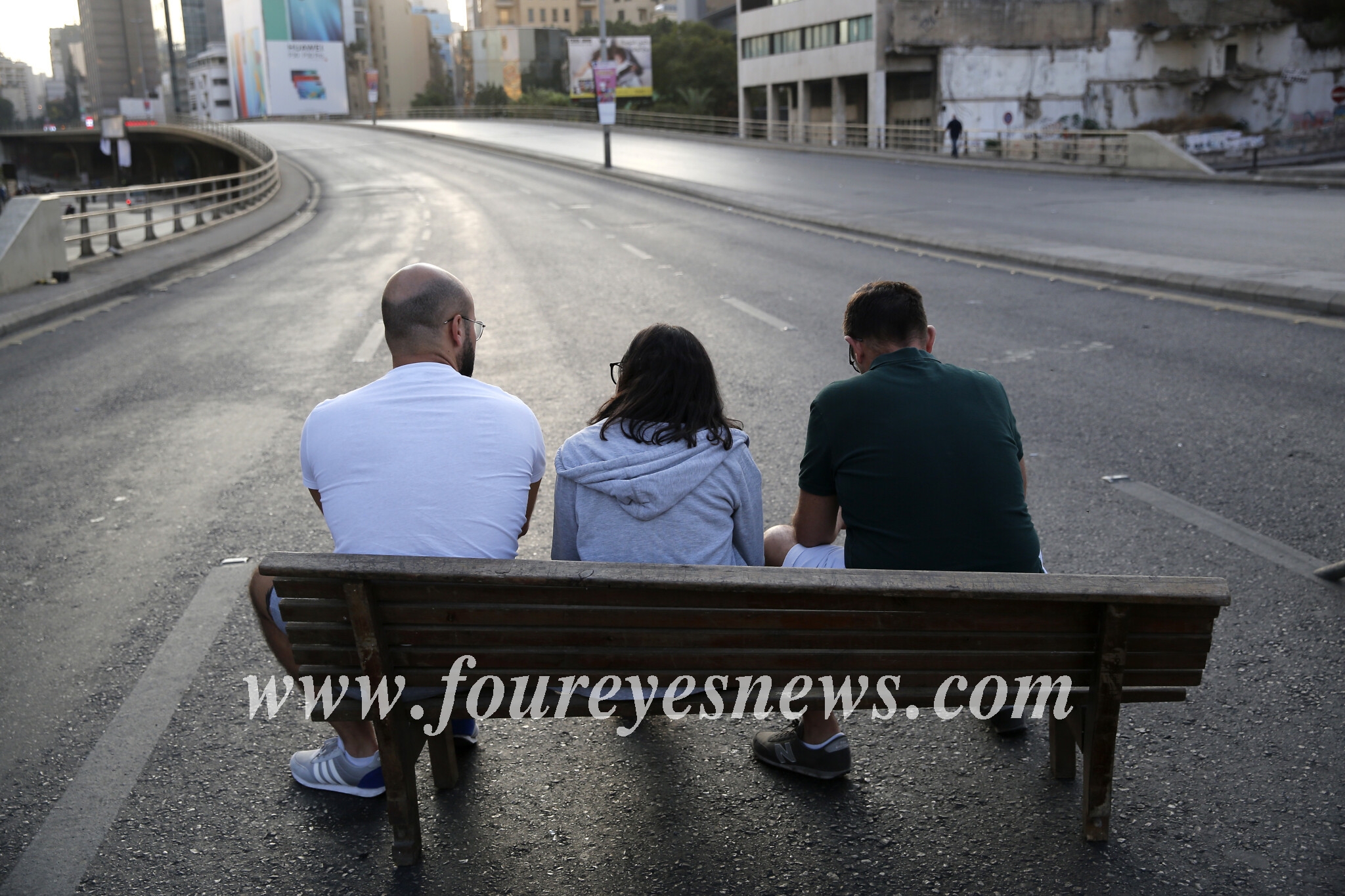 श्रीलंकापछि अर्को देश पनि टाट पल्टियो !