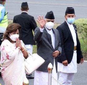 प्रधानमन्त्रीको भारत भ्रमण : व्यक्तिगत फाइदामा टुंगिएको यात्रा