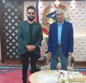 प्रधानमन्त्रीसँग काठमाण्डौका मेयर साहको भेटवार्ता, समस्या परेमा सम्झन देउवाको आग्रह