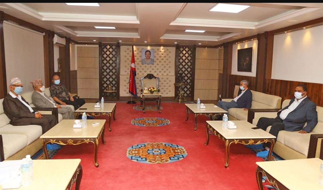 सत्ता गठबन्धनकाको बैठक : तत्काल मन्त्री परिवर्तन नगर्ने सहमति