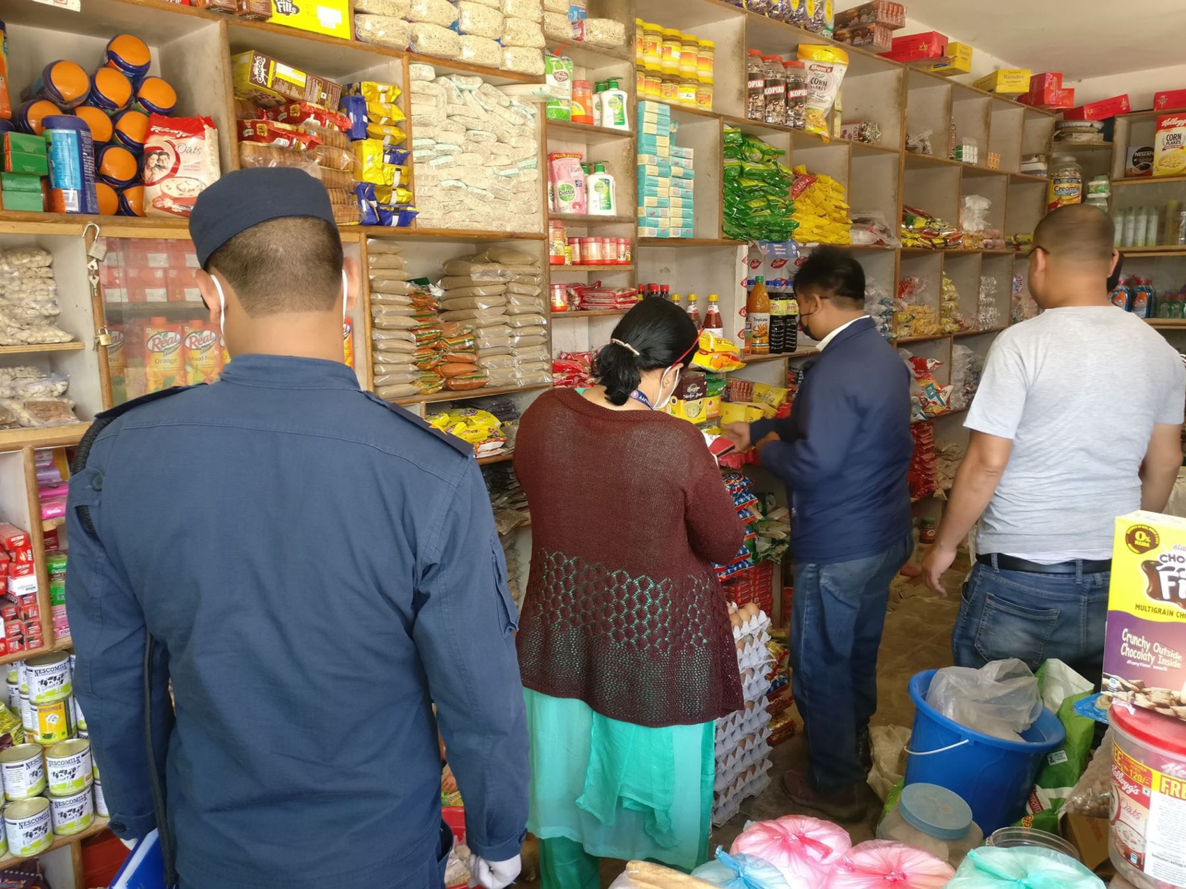 बजार अनुगमनः म्याद गुज्रेको सामान नष्ट