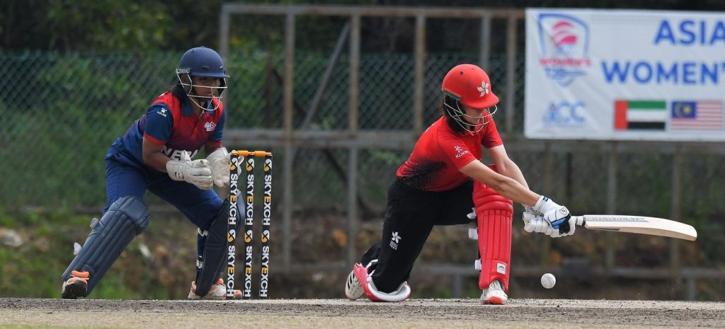 हङकङसँग नेपाल पराजित, सेमिफाइनलमा युएईसँग खेल्ने