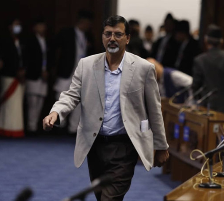 अर्थमन्त्री शर्माले दिए राजीनामा