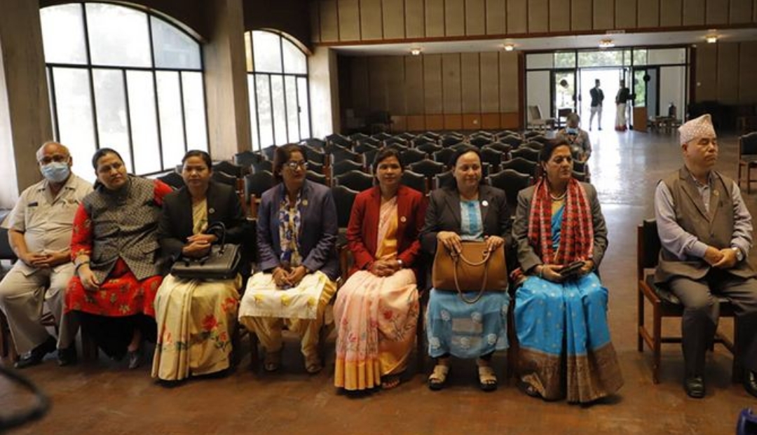 उपसभामुखका लागि गठबन्धनबाट काँग्रेस सांसद भुसालको मनोनयन दर्ता