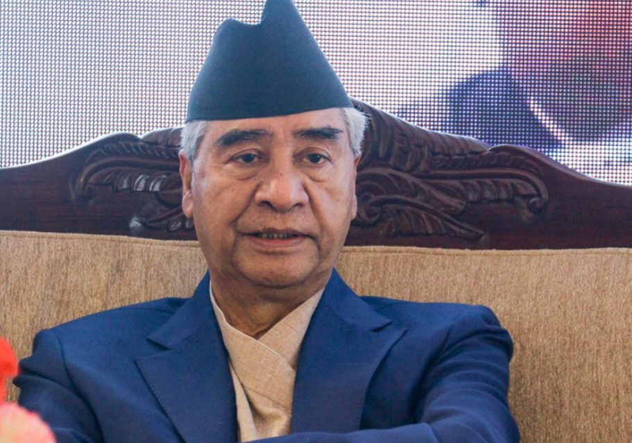 आगामी मौद्रिक नीतिबारे गभर्नरसँग प्रधानमन्त्रीले लिए ब्रिफिङ