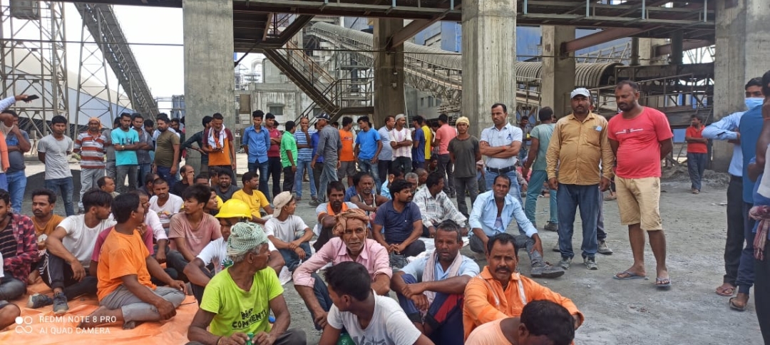 सौर्या सिमेन्टका मजदुर आन्दोलित