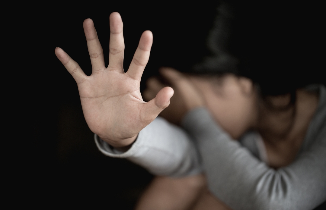 किशोरीलाई जबरजस्ती करणी गरेको अभियोगमा पक्राउ