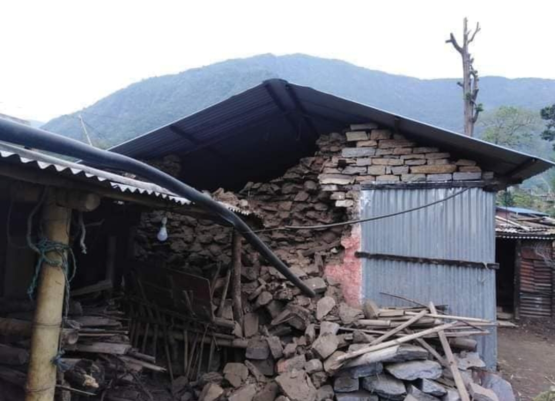 भूकम्प अपडेट : खोटाङ र भोजपुरमा ३ घर भत्किए