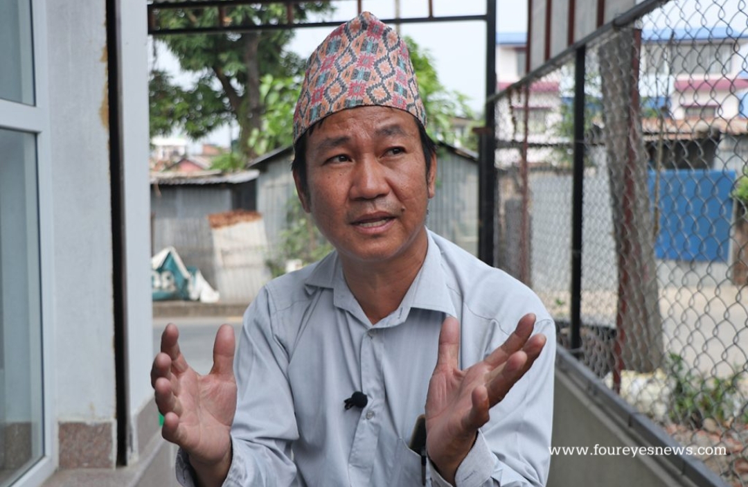 धरानका मेयर हर्क साम्पाङको कार्यकक्षमा तोडफोड