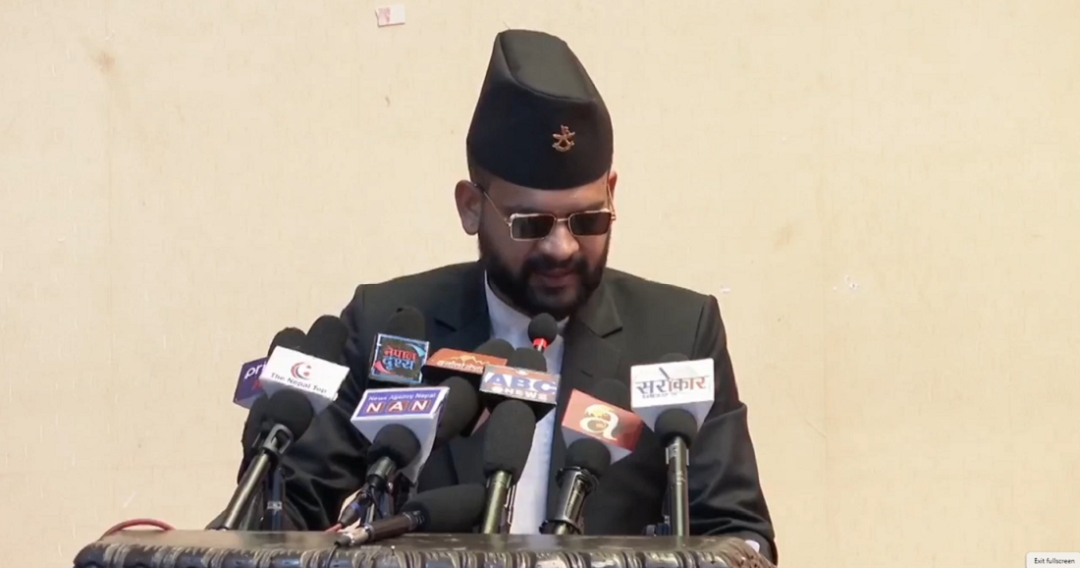 शिक्षक र कर्मचारीलाई दलीय आबद्धता त्याग्न बालेनको निर्देशन