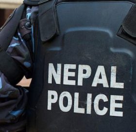 काठमाडौँ वर्ल्ड स्कुलमा तनाव, डीएसपीको नेतृत्वमा प्रहरी परिचालन