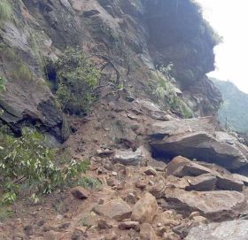 ८ घण्टापछि खुल्यो नारायणगढ–मुग्लिन सडकखण्ड