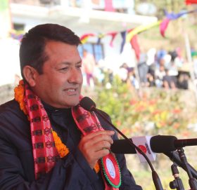 छात्रवृत्ति नदिने ४३ बोर्डिङलाई एक हप्ताभित्र स्पष्टीकरणसहित विवरण बुझाउन गोकर्णेश्वर नगरपालिकाको निर्देशन ,विद्यालयहरूको नाम सार्वजनिक