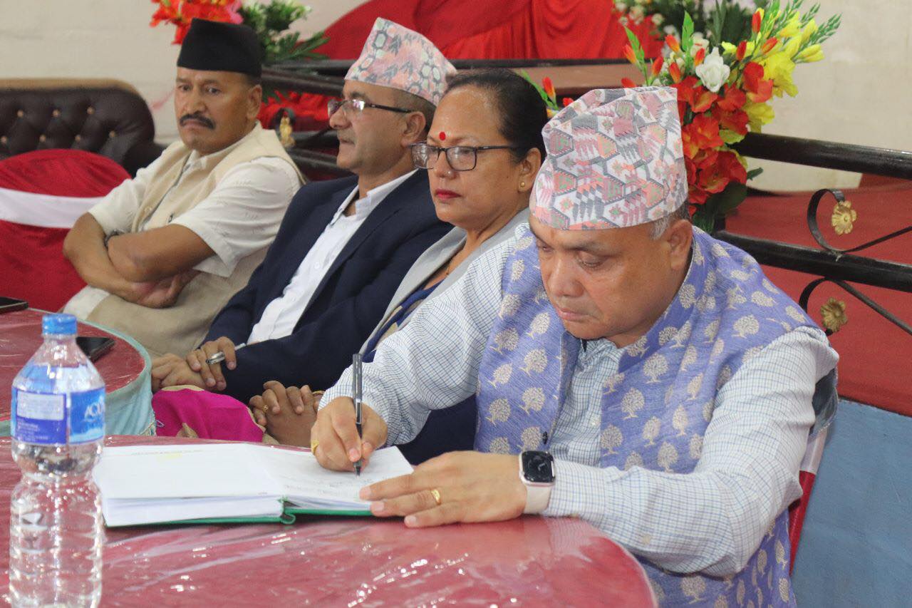 कागेश्वरी मनोहरा नगरपालिकाका निति कार्यक्रम तथा बजेट तयारी सम्बन्धी बैंठक सम्पन्न