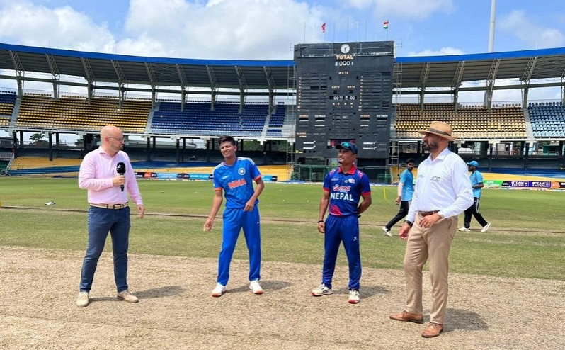 नेपालको खराब शुरुवात, १० ओभरमै ५ विकेट गुमायो