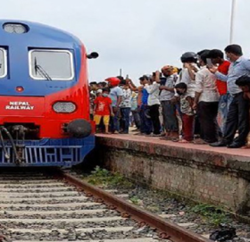 आजदेखि धनुषाको कुर्थाबाट महोत्तरीको बिजलपुरासम्म रेल चल्ने