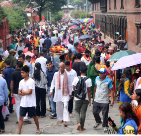 साउनको पहिलो सोमवार : देशभरका शिवालयमा भक्तजनको घुइँचो