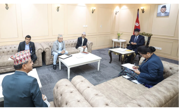 काठमाडौंको फोहर व्यवस्थापन गर्न तीनै तहका सरकार गम्भीर बन्नुपर्छ : प्रधानमन्त्री प्रचण्ड