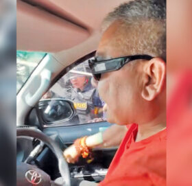 कसरी उम्किए दुर्गा प्रसाईं ?