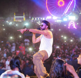 म आफूलाई सुधार्न चाहन्छु : दुर्गेश थापा [अन्तर्वार्ता]