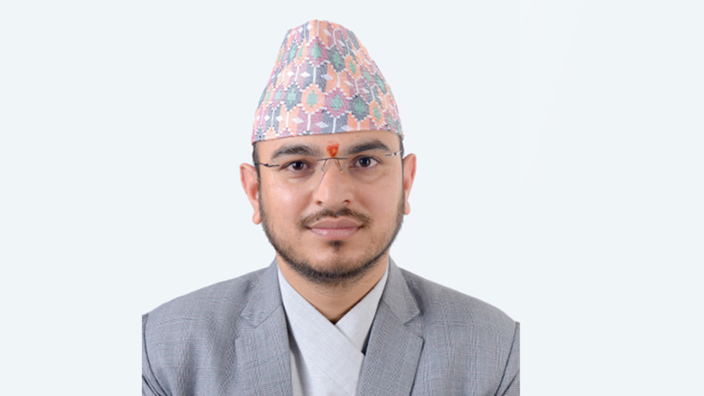 कागजात ‘शंकास्पद’ भएपछि बिमा प्राधिकरण अध्यक्ष ओझा अख्तियारको छानबिनमा