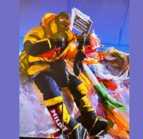 मिर्गौला प्रत्यारोपित पेम्बा सगरमाथाको शिखरमा