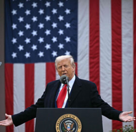 आप्रवासन नीतिमा ट्रम्प प्रशासनलाई सर्वोच्चको झड्का