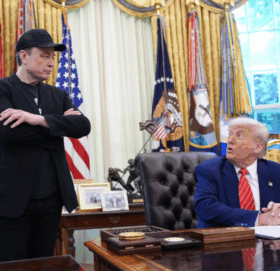 मस्कबारे ट्रम्पले भने – ‘उसले होस गुमाइसक्यो’